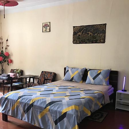 Lada Guest House Tbilisi Exterior photo