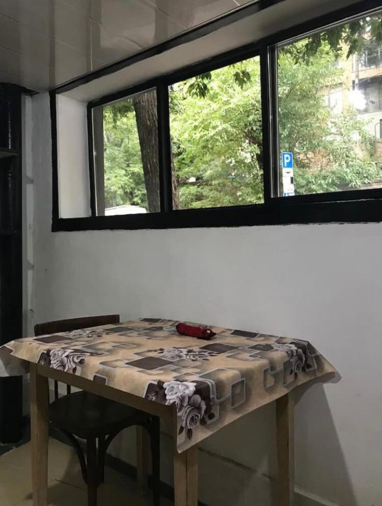 Lada Guest House Tbilisi Exterior photo