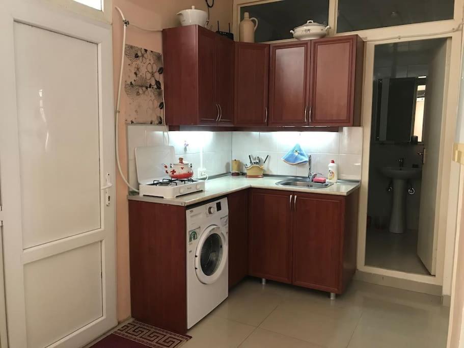 Lada Guest House Tbilisi Exterior photo