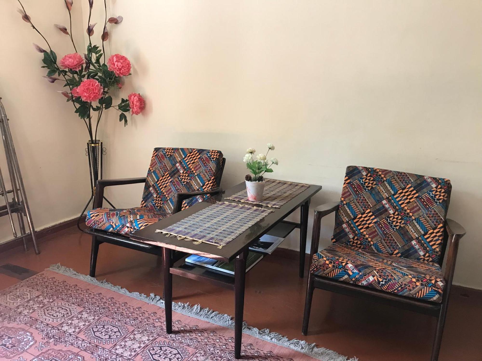 Lada Guest House Tbilisi Exterior photo